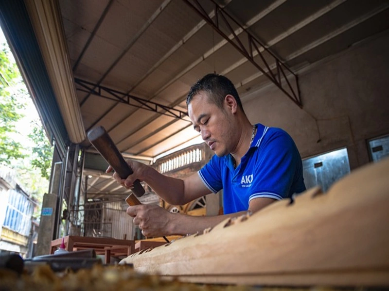 carpenter working